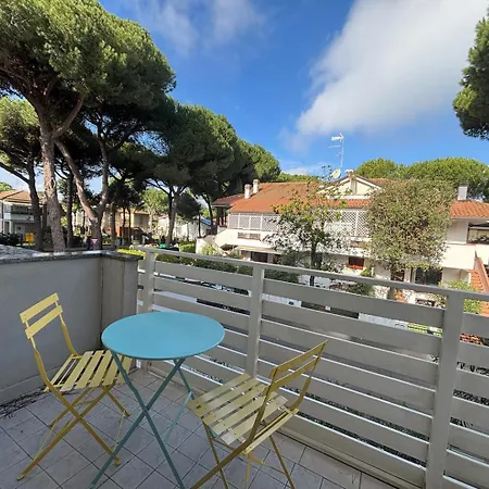 Cv019 - Cervia, Bilocale Con Balcone E Posto Auto * מילאנו מריטימה