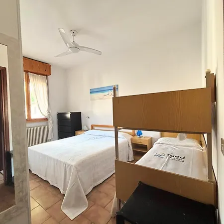Cv019 - Cervia, Bilocale Con Balcone E Posto Auto *
