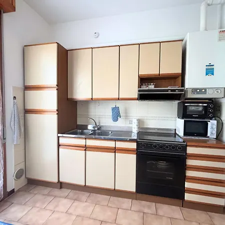 Cv019 - Cervia, Bilocale Con Balcone E Posto Auto דירה *